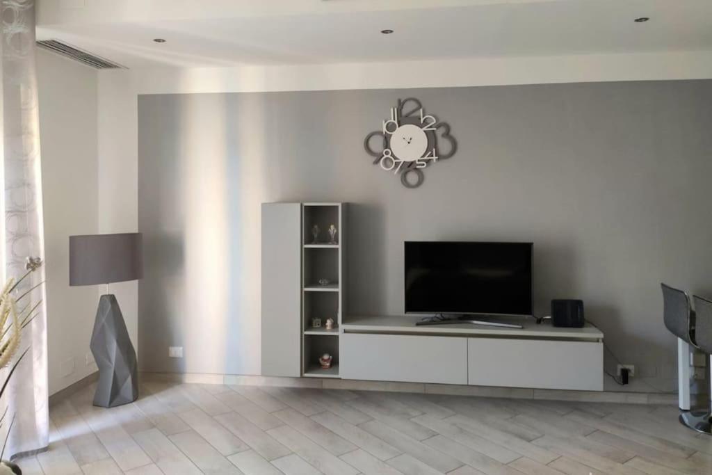 Apartmán Ampio Bilocale In Zona Porta Vittoria / Corso Lodi Milán Exteriér fotografie