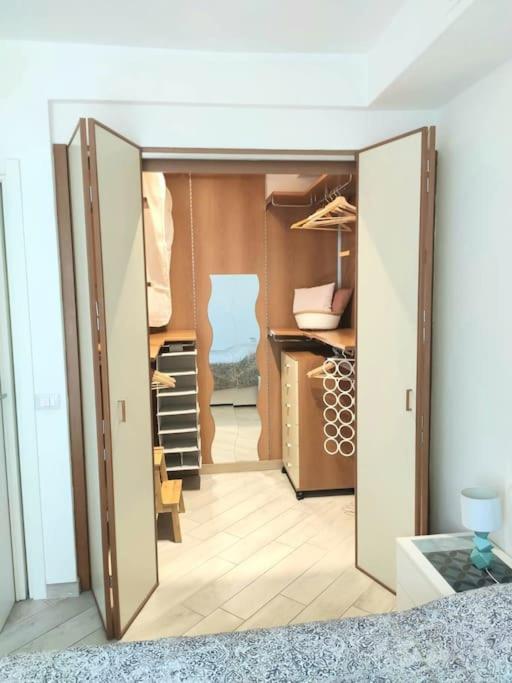 Apartmán Ampio Bilocale In Zona Porta Vittoria / Corso Lodi Milán Exteriér fotografie